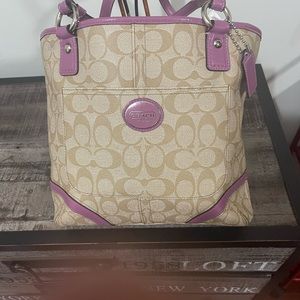 Authentic Coach Medium Tote bag